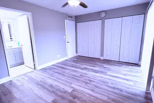 700 Village Green Ct, Palm Springs, FL 33461 - Photo 21
