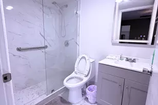 700 Village Green Ct, Palm Springs, FL 33461 - Photo 29