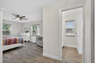 16087 E Pleasure Drive, The Acreage, FL 33470 - Photo 29