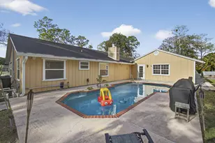 16087 E Pleasure Dr, The Acreage, FL 33470 - Photo 35