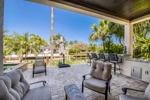 809 NE 71st St, Boca Raton, FL 33487 - Photo 55