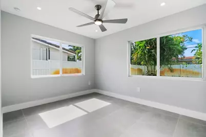 324 NE 28th Street, Wilton Manors, FL 33334 - Photo 5