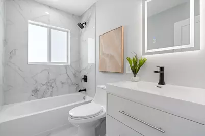 324 NE 28th Street, Wilton Manors, FL 33334 - Photo 3