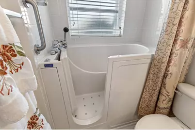 10732 Royal Caribbean Circle, Boynton Beach, FL 33437 - Photo 53