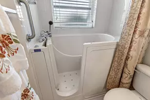 10732 Royal Caribbean Cir, Boynton Beach, FL 33437 - Photo 53