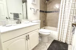 1714 Consulate Pl, West Palm Beach, FL 33401 - Photo 15