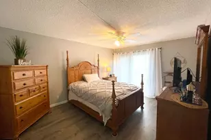 1714 Consulate Pl, West Palm Beach, FL 33401 - Photo 9