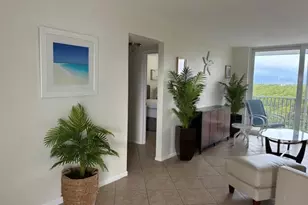 689 NE 6th Ct, Boynton Beach, FL 33435 - Photo 9