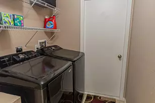 2062 SW Idaho Ln, Port Saint Lucie, FL 34953 - Photo 13