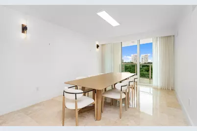 20201 E Country Club Drive #706, Aventura, FL 33180 - Photo 43