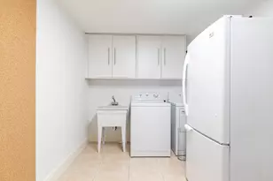 20201 E Country Club Dr, Aventura, FL 33180 - Photo 35