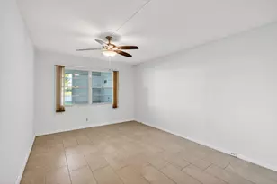 1017 Cornwall A, Boca Raton, FL 33434 - Photo 27