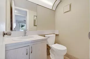 1017 Cornwall A, Boca Raton, FL 33434 - Photo 35