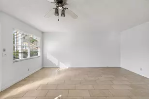 1017 Cornwall A, Boca Raton, FL 33434 - Photo 21
