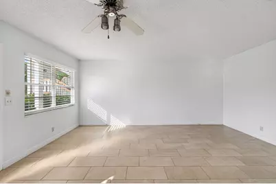 1017 Cornwall A, Boca Raton, FL 33434 - Photo 23