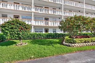 1017 Cornwall A, Boca Raton, FL 33434 - Photo 3