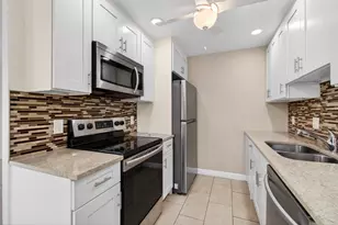 1017 Cornwall A, Boca Raton, FL 33434 - Photo 1