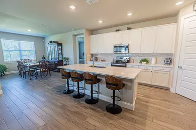 8993 Dahlia Circle, Port Saint Lucie, FL 34986 - Photo 5