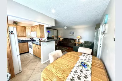 328 Farnham P, Deerfield Beach, FL 33442 - Photo 11