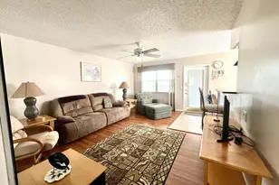 328 Farnham P, Deerfield Beach, FL 33442 - Photo 25
