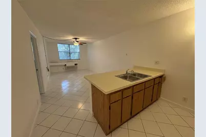 2401 Riverside Drive #314-b, Coral Springs, FL 33065 - Photo 3