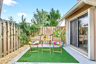 11866 Donlin Dr, Wellington, FL 33414 - Photo 5