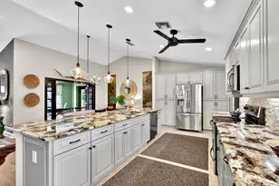 11866 Donlin Dr, Wellington, FL 33414 - Photo 13