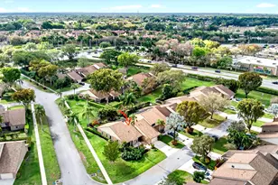 11866 Donlin Dr, Wellington, FL 33414 - Photo 67