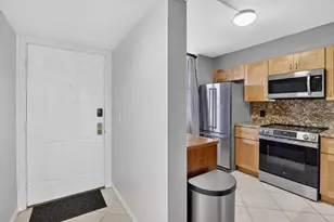 1528 Whitehall Dr, Davie, FL 33324 - Photo 7