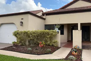 8232 Waterline Dr, Boynton Beach, FL 33472 - Photo 3