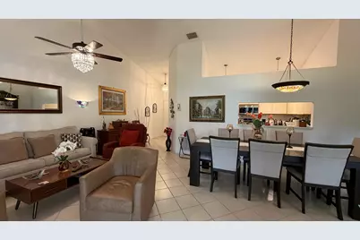 8232 Waterline Drive, Boynton Beach, FL 33472 - Photo 9