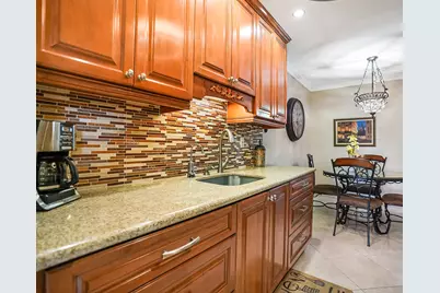 16801 NE 13th Avenue #308, Miami, FL 33162 - Photo 13