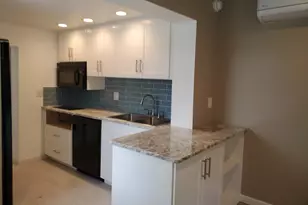 2574 NE Roberta St, Jensen Beach, FL 34957 - Photo 13