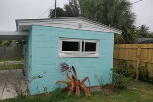 2574 NE Roberta St, Jensen Beach, FL 34957 - Photo 25