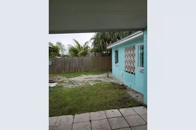 2574 NE Roberta Street, Jensen Beach, FL 34957 - Photo 23