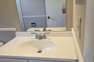 4451 Treehouse Ln, Tamarac, FL 33319 - Photo 7