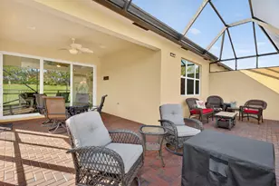 12932 SW Lake Fern Cir, Port Saint Lucie, FL 34987 - Photo 25