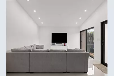 12350 NW 12th Court, Pembroke Pines, FL 33026 - Photo 3