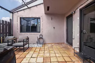 12350 NW 12th Ct, Pembroke Pines, FL 33026 - Photo 17