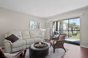 1601 SW 128th Terrace, Pembroke Pines, FL 33027 - Photo 3