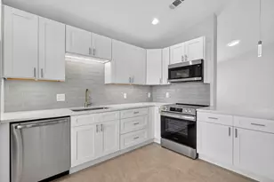 2142 SW Olympic Club Terrace, Palm City, FL 34990 - Photo 7