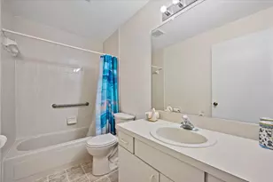 10831 SE Sea Pines Cir, Hobe Sound, FL 33455 - Photo 21