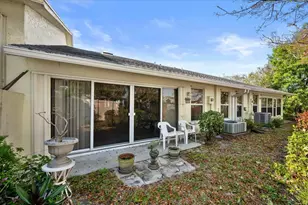 10831 SE Sea Pines Cir, Hobe Sound, FL 33455 - Photo 21
