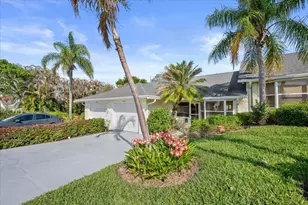 10831 SE Sea Pines Cir, Hobe Sound, FL 33455 - Photo 3
