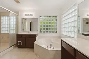 1085 Center Stone Ln, Riviera Beach, FL 33404 - Photo 27