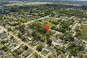 5133 Pine Grove Dr N, West Palm Beach, FL 33417 - Photo 9