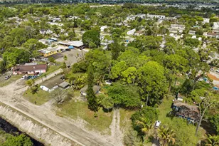 5133 Pine Grove Dr N, West Palm Beach, FL 33417 - Photo 15