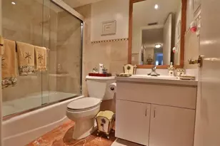 8101 SW 72nd Ave, Miami, FL 33143 - Photo 7