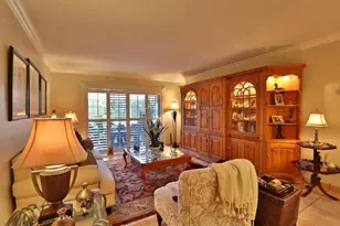 8101 SW 72nd Ave, Miami, FL 33143 - Photo 9