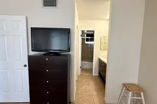 6770 Royal Palm Blvd, Margate, FL 33063 - Photo 15